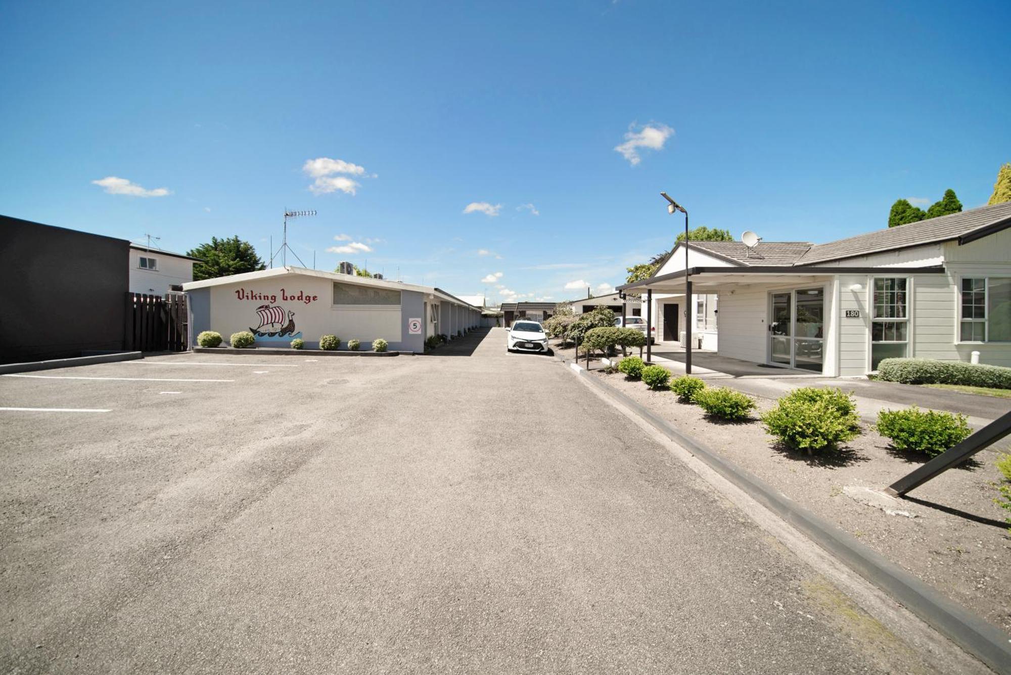 Viking Lodge Motel Tahoraiti エクステリア 写真